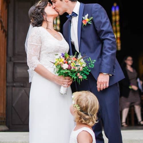 Livre d'Or-Cigales et petits fours - Mariages en Provence - Laurie & Julien - photo by Hugo Versa