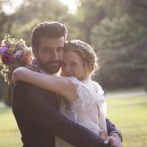 Livre d'Or-Cigales et petits fours - Mariages en Provence - Nolwenn & Simon - photo by Leonard Cohad_